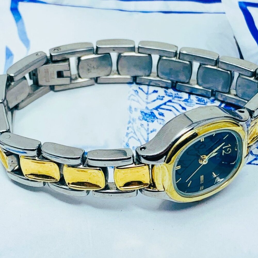 Timex J9 Vintage Ladies Gold/Silver Tone/Black Dial Bracelet Watch New Battery! - Picture 2 of 5